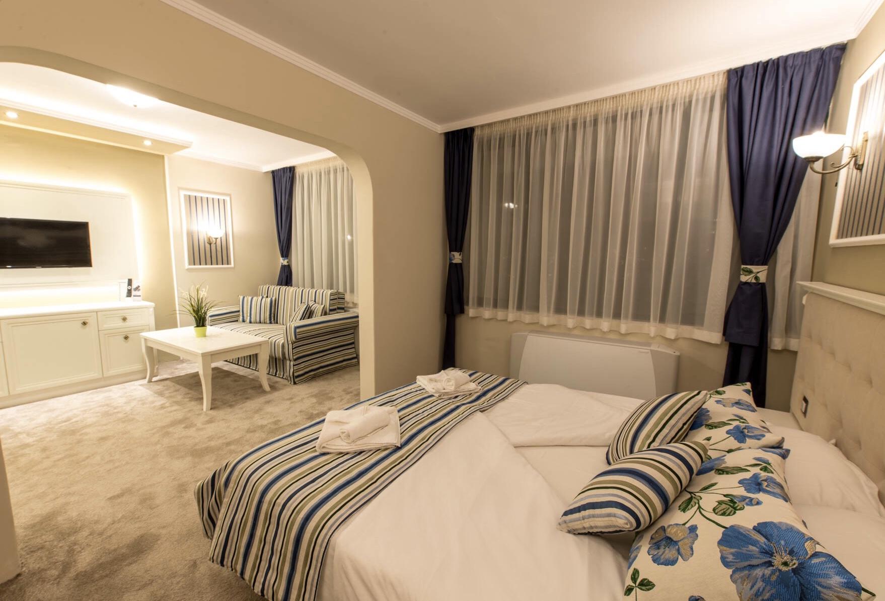 Park Hotel Raya Garden - Free Parking Велико-Тирново Екстер'єр фото