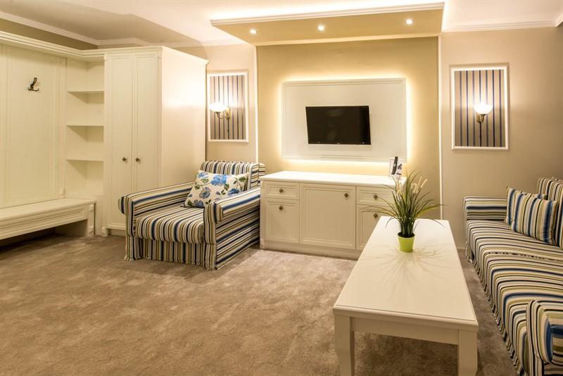 Park Hotel Raya Garden - Free Parking Велико-Тирново Екстер'єр фото