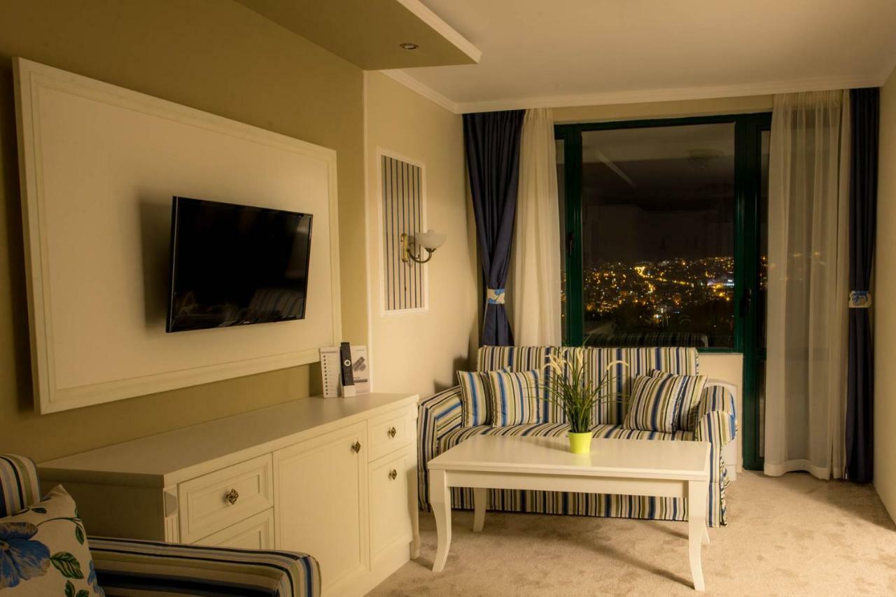 Park Hotel Raya Garden - Free Parking Велико-Тирново Екстер'єр фото